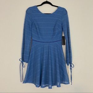 Jodi Kristopher long sleeve dress     B